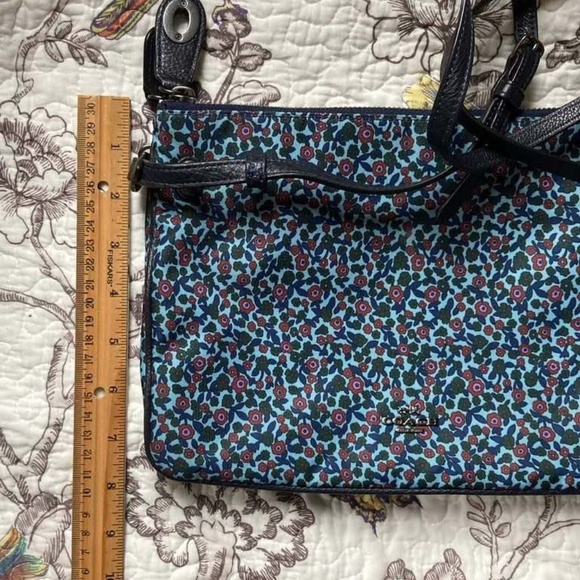 Coach Nylon Blue Floral Bag With Matching Leather Wristlet - Picture 13 of 16
